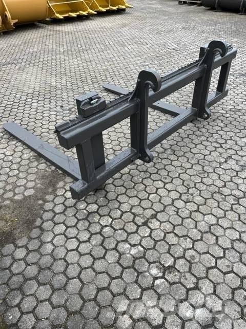 Volvo Forks Forks