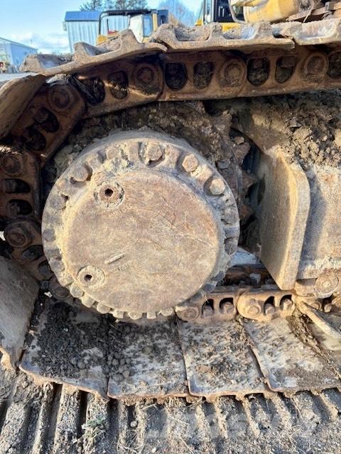 CAT 322 CL Crawler excavators