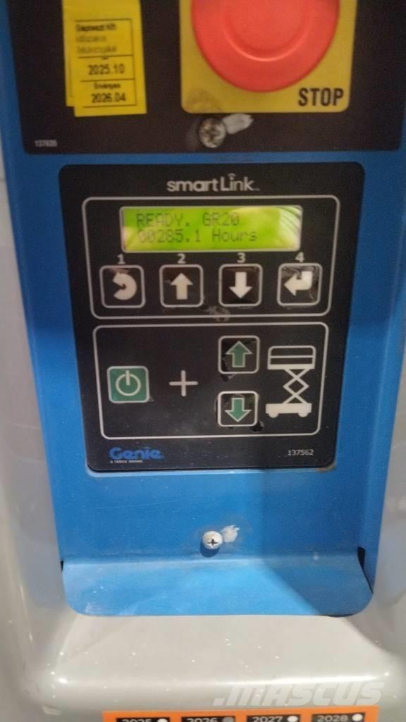 Genie GR 20 Vertical mast lifts