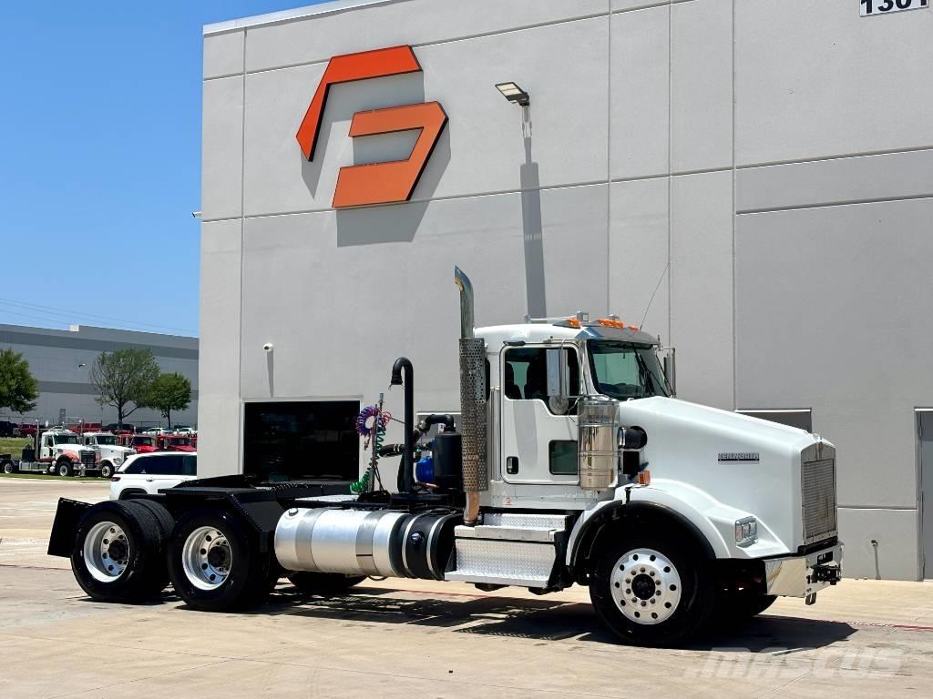 Kenworth T 800 Truck Tractor Units