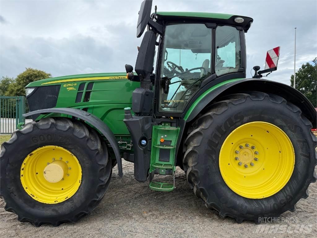 John Deere 6250R Other farming machines