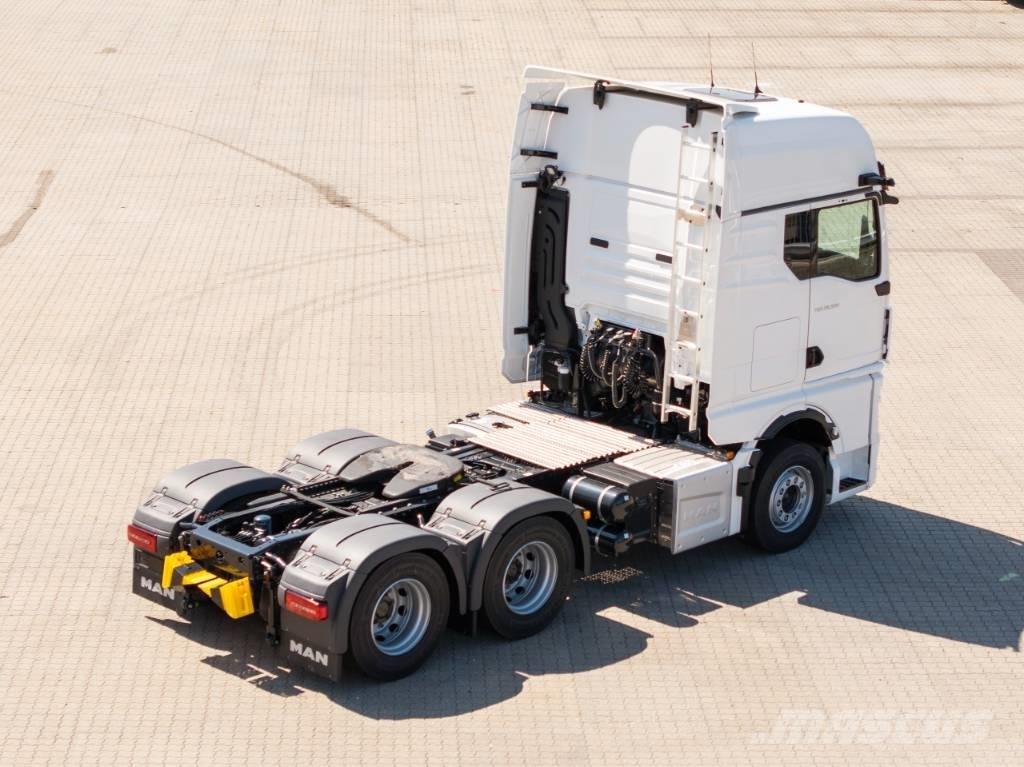 MAN TGX 28.520 Truck Tractor Units