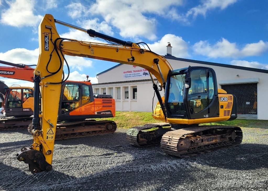 JCB JS 130 LC Crawler excavators