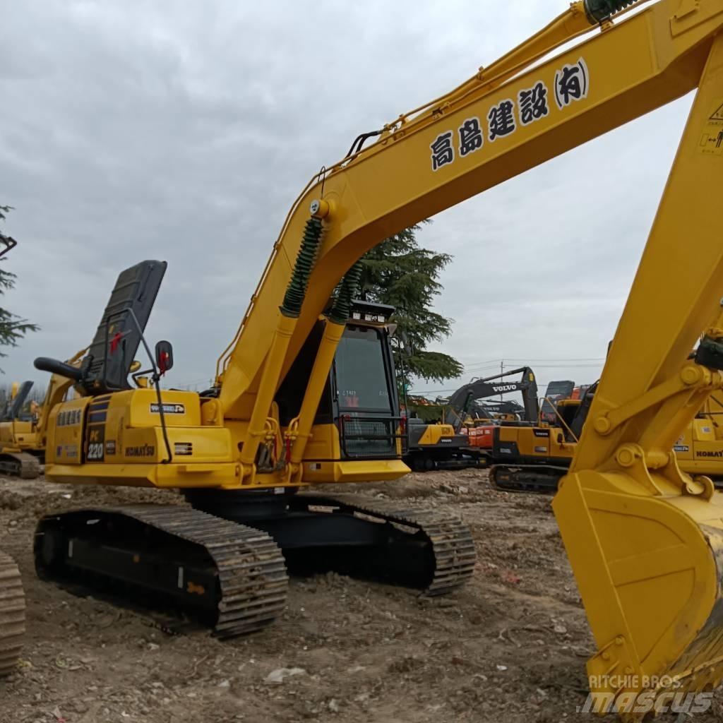 Komatsu PC 220-8 Crawler excavators
