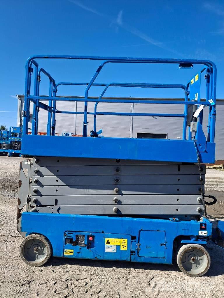 Genie GS4047 Scissor lifts