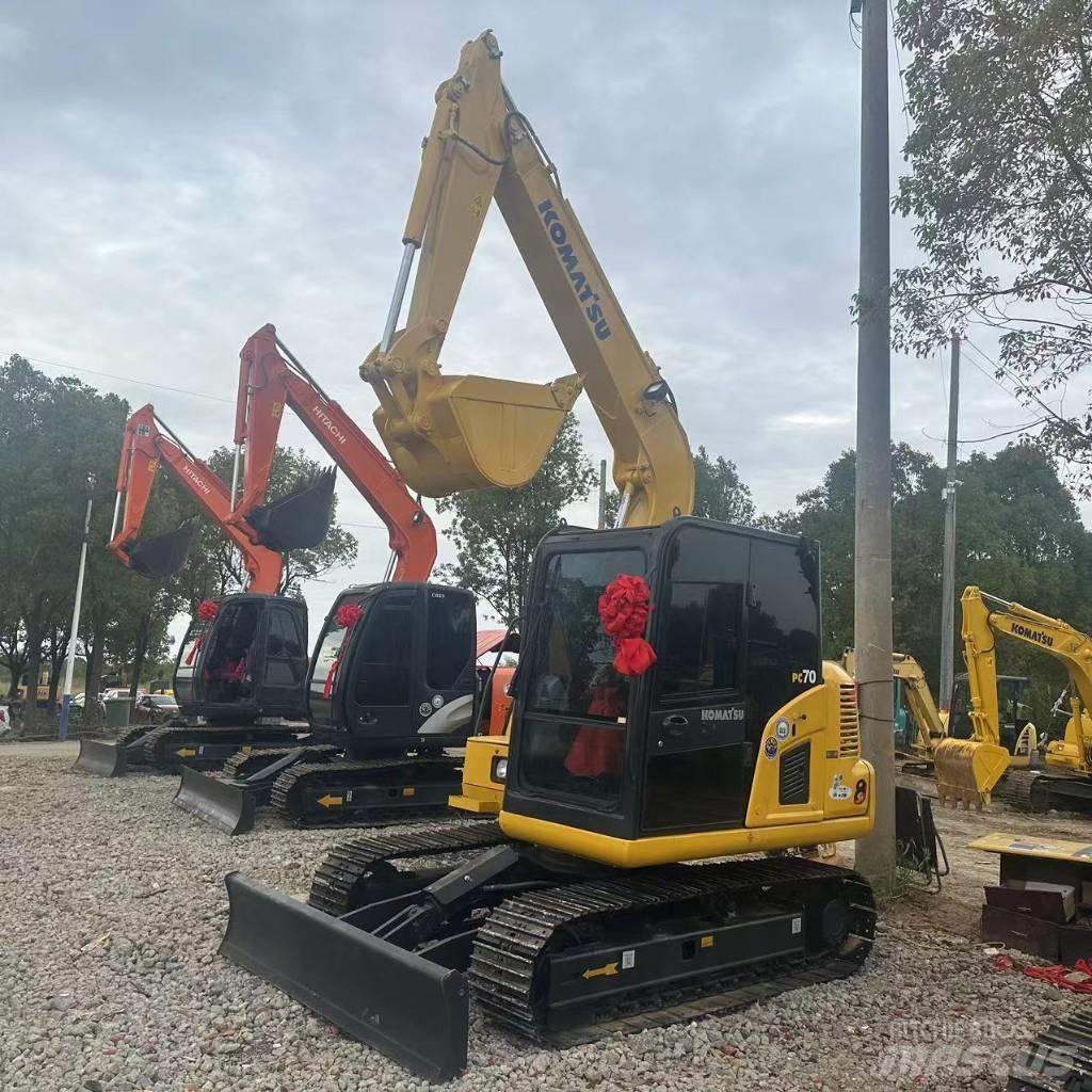 Komatsu PC 70 Mini excavators < 7t