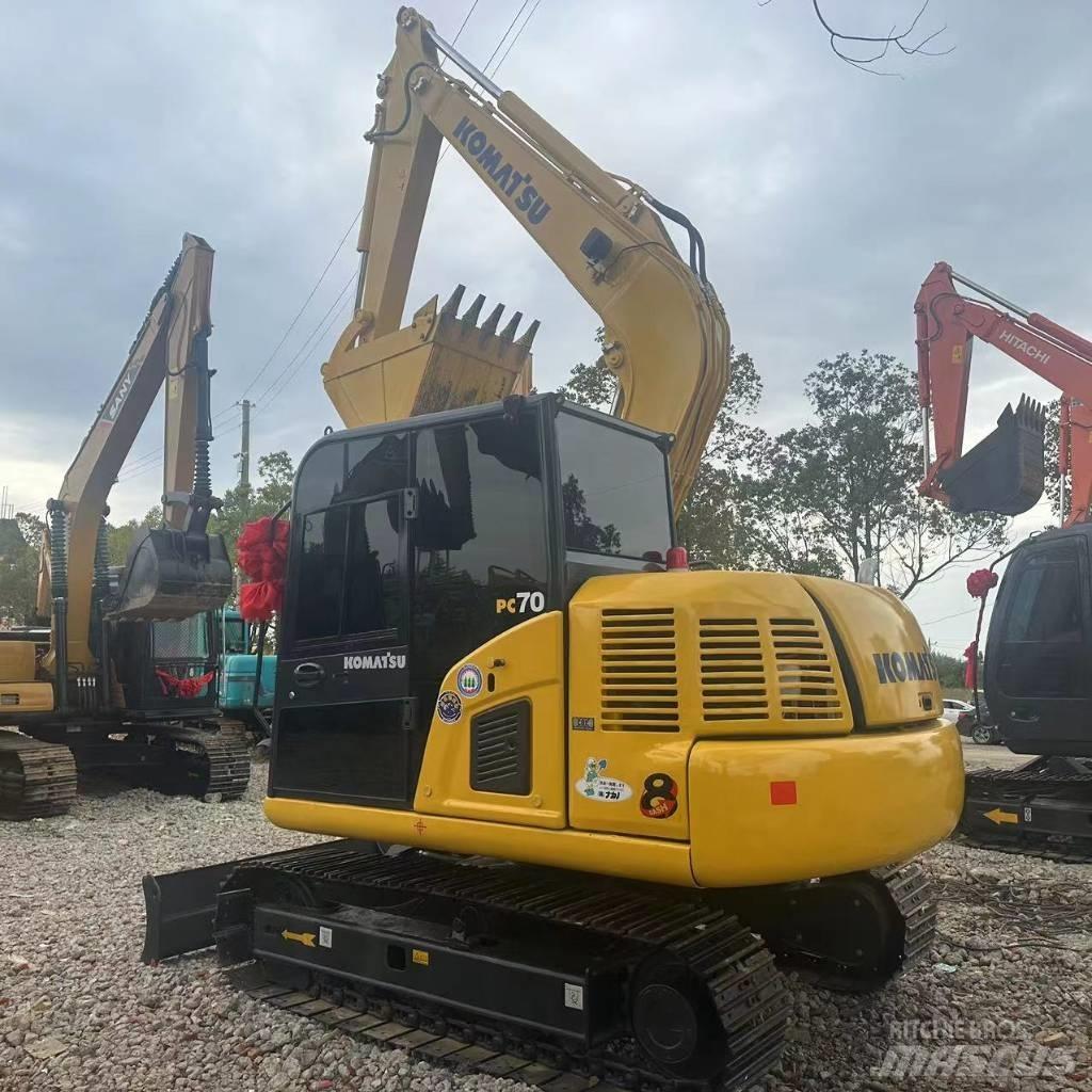 Komatsu PC 70 Mini excavators < 7t