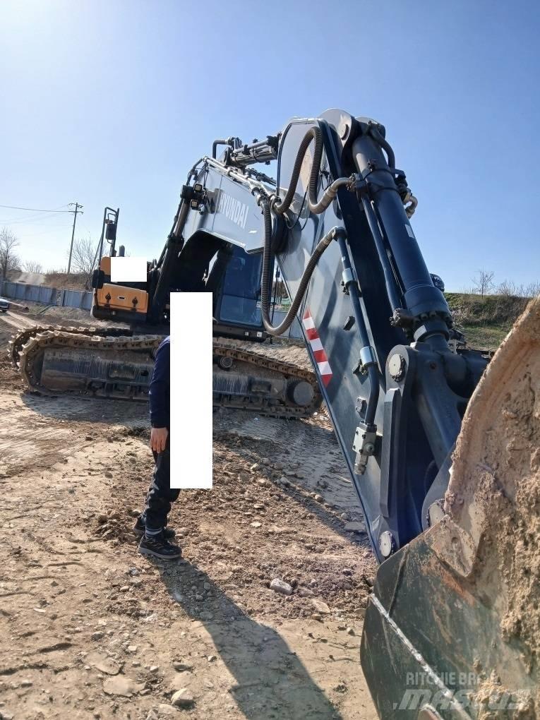 Hyundai HX400 Crawler excavators