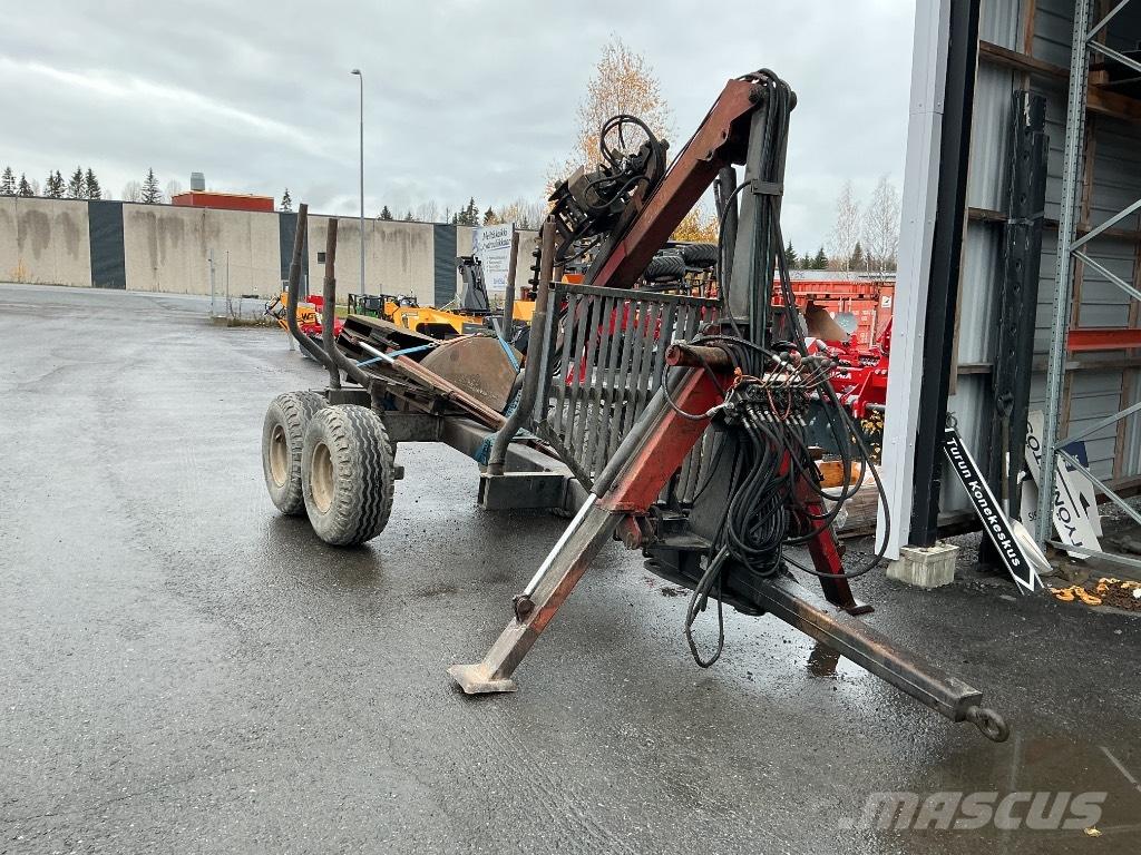 Patu + Tume 1800 MV70 Forest trailers