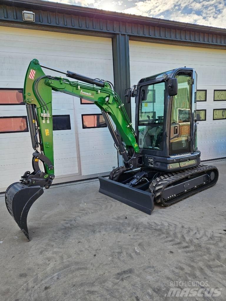 Aameck F27 Mini excavators < 7t