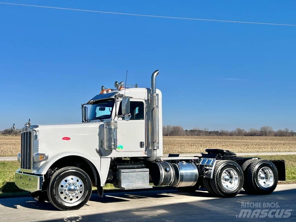 Peterbilt 389 Truck Tractor Units