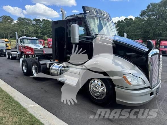 Kenworth T680 Truck Tractor Units