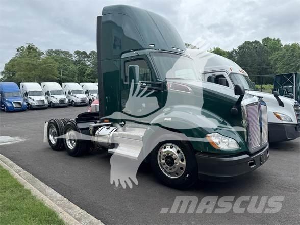 Kenworth T680 Truck Tractor Units