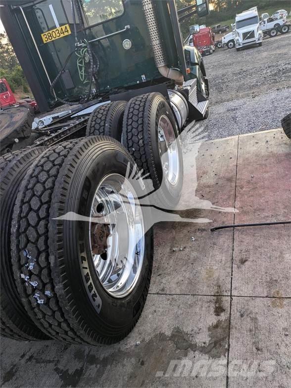 Kenworth T680 Truck Tractor Units