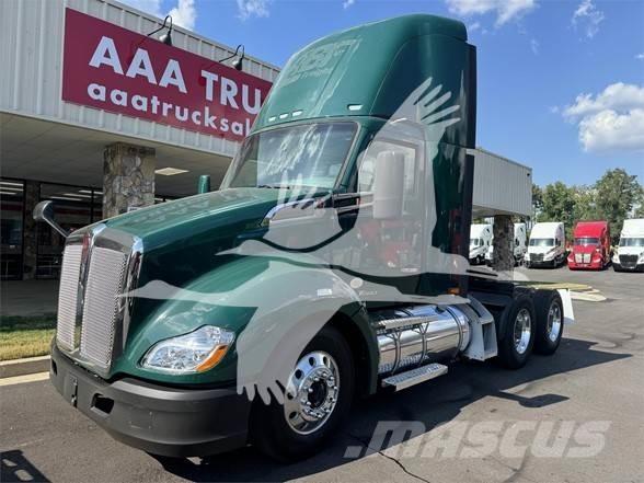Kenworth T680 Truck Tractor Units