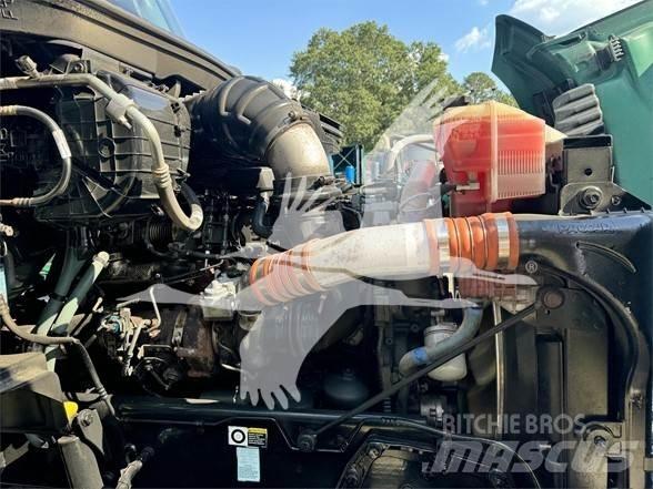 Kenworth T680 Truck Tractor Units