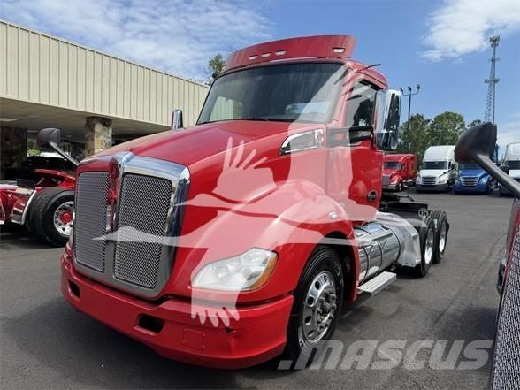 Kenworth T680 Truck Tractor Units