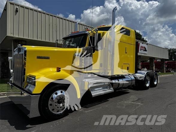 Kenworth W900 Truck Tractor Units