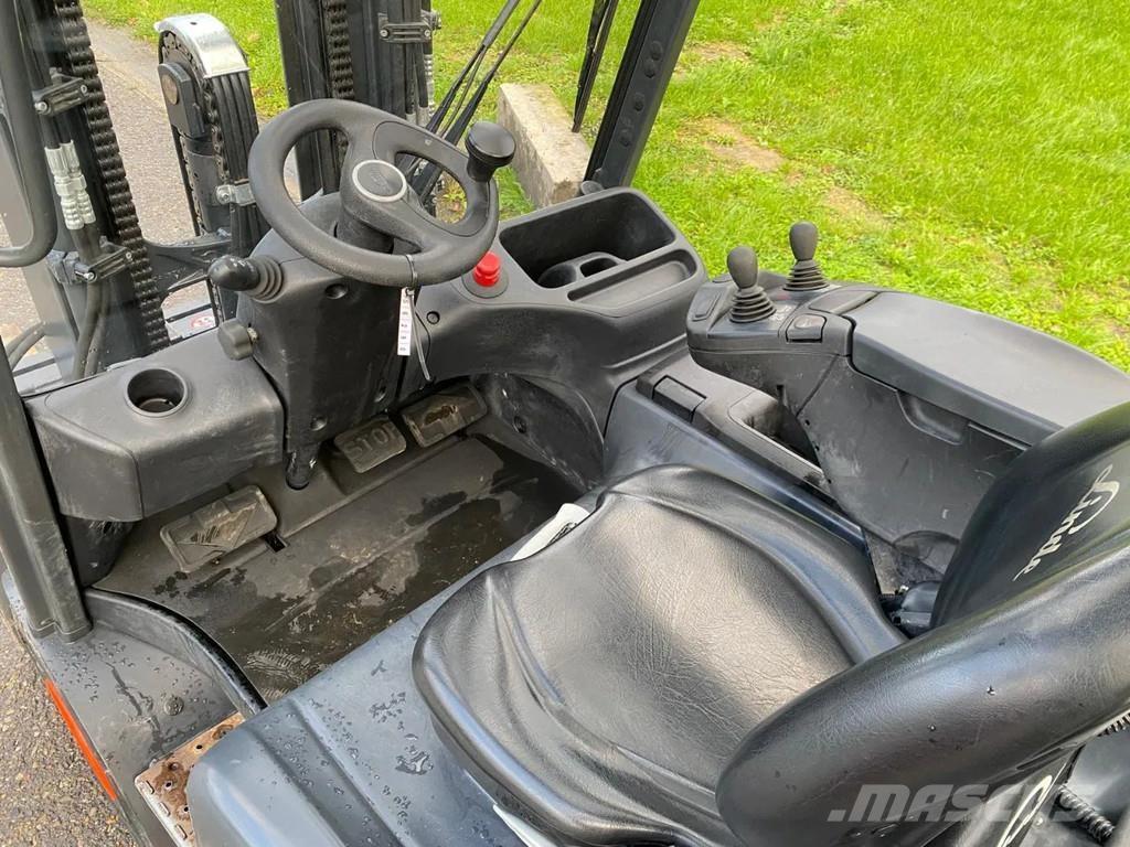 Linde E30L-01 Electric forklift trucks