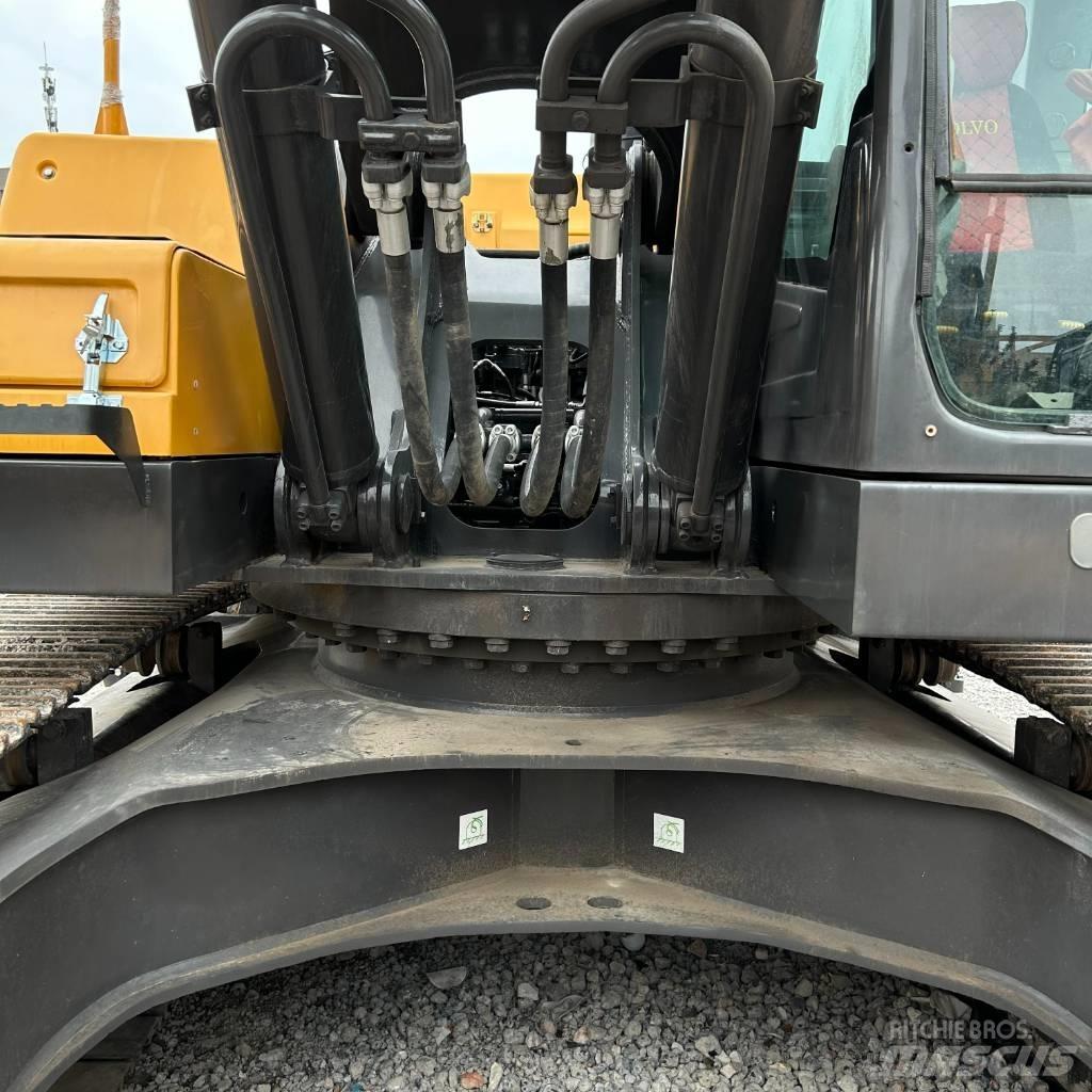 Volvo 480D Crawler excavators