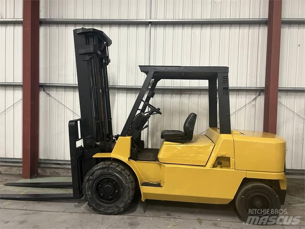 CAT DP50K Diesel trucks