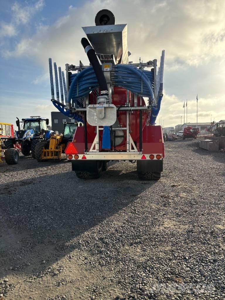 Star 15,18,21,25 Slurry tankers