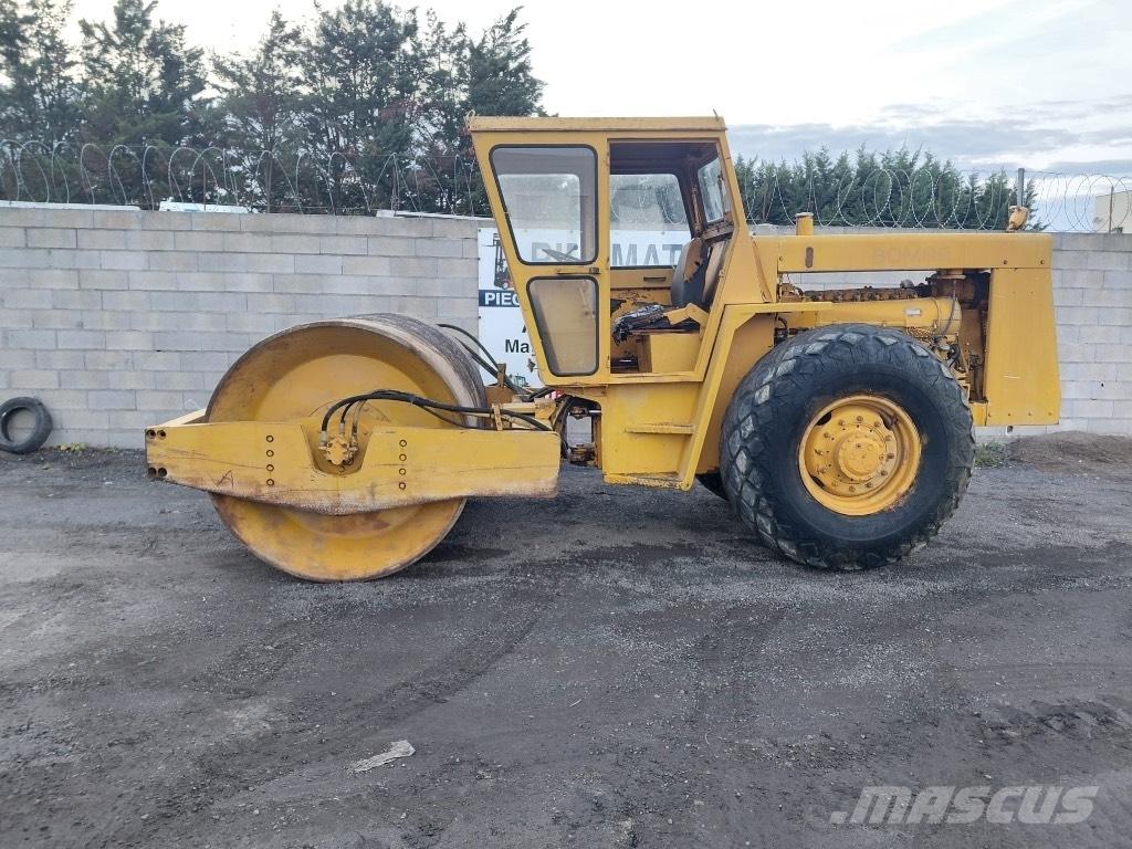 Bomag BW 212 P D Tampers