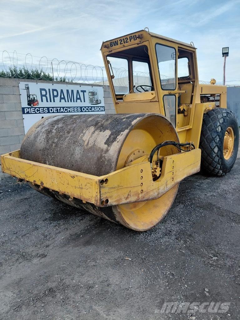 Bomag BW 212 P D Tampers