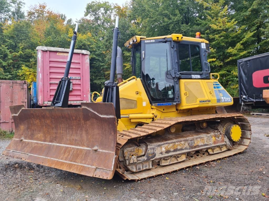 Komatsu D51PX-22 Crawler dozers