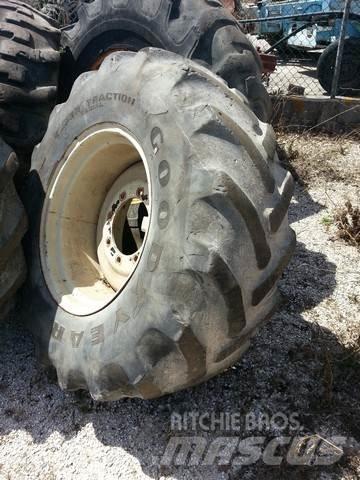  Pneu 17.5-24 Tyres, wheels and rims