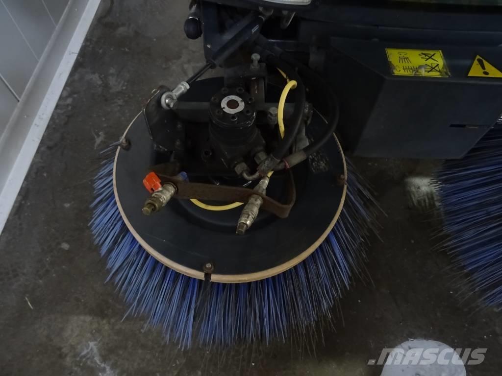 Dulevo 200 Quattro Sweepers