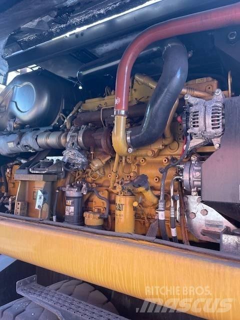 CAT M3026 MH Sorting Equipment
