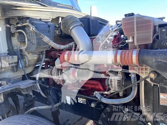Kenworth T680 Truck Tractor Units