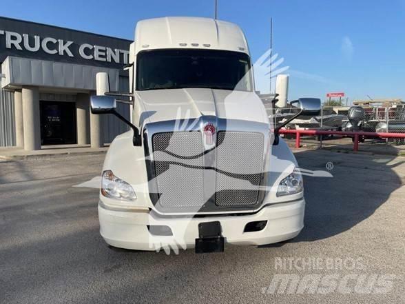 Kenworth T680 Truck Tractor Units