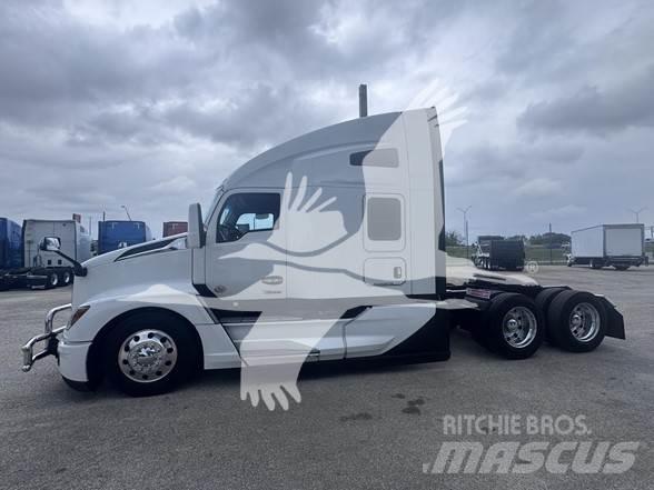 Kenworth T680 Truck Tractor Units