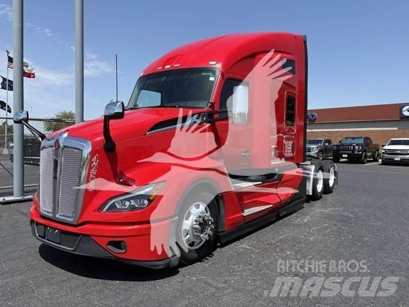 Kenworth T680 Truck Tractor Units