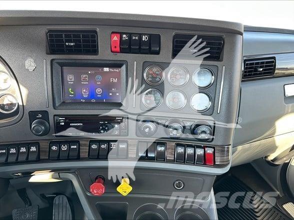Kenworth T880 Truck Tractor Units