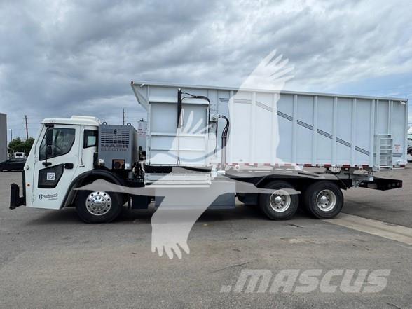 Mack LR64 Other