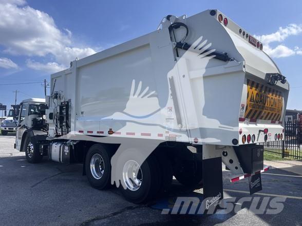 Mack LR64R Waste trucks