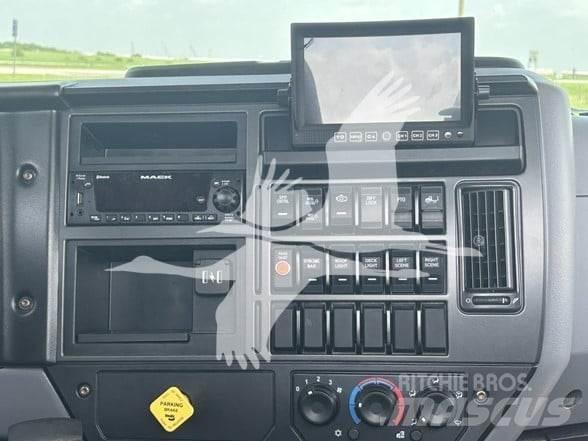 Mack MD6 Other
