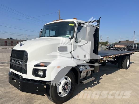 Mack MD6 Flatbed/Dropside trucks