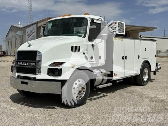 Mack MD7 Other