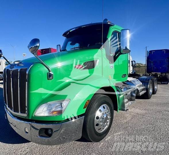 Peterbilt 579 Truck Tractor Units
