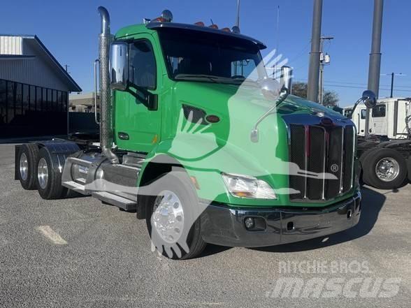 Peterbilt 579 Truck Tractor Units