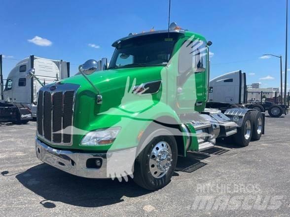 Peterbilt 579 Truck Tractor Units