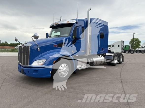 Peterbilt 579 Truck Tractor Units