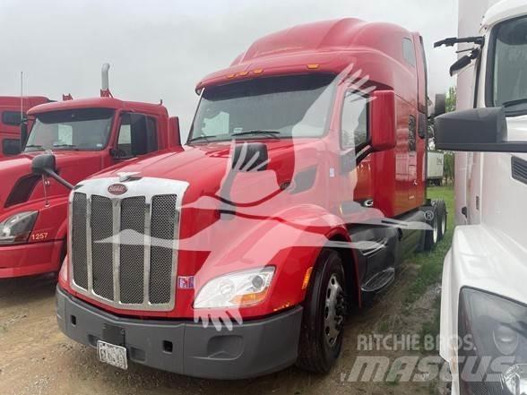 Peterbilt 579 Truck Tractor Units