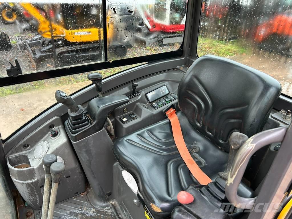 Volvo ec18d Mini excavators < 7t
