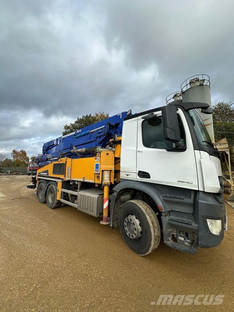 Putzmeister 36-4 Concrete pumps