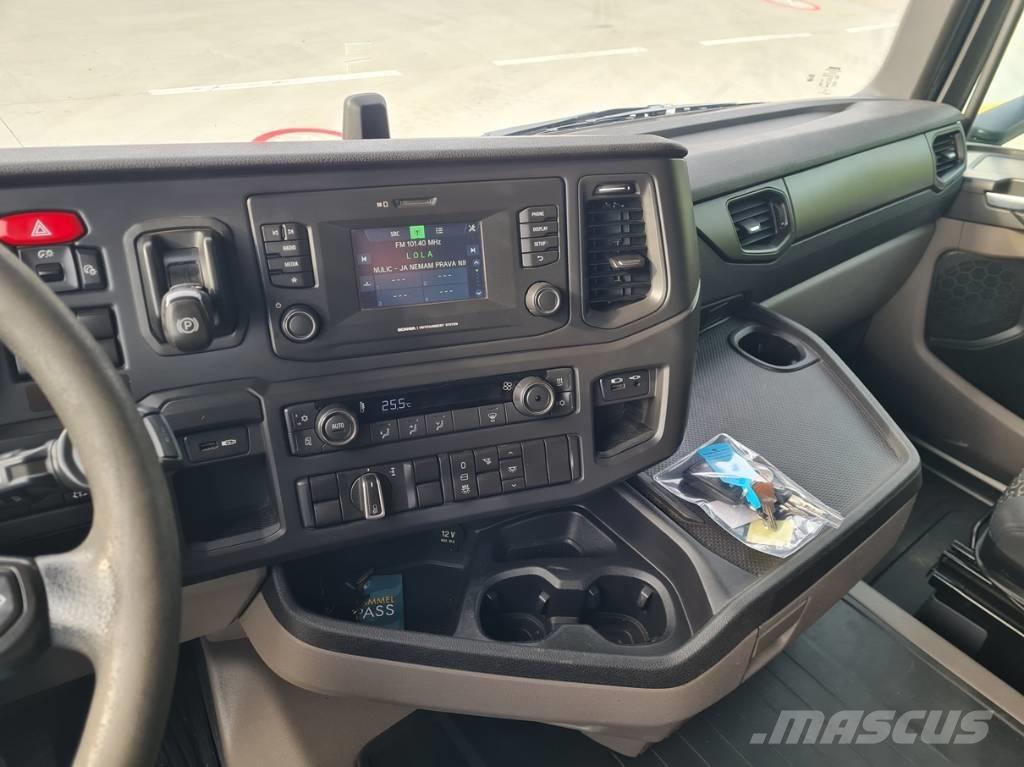 Scania R450 Truck Tractor Units